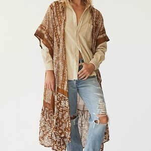 NWT $88 Free People Taupe Bandana Ruffle Paisley Kimono One Size